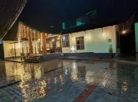 HoneyField Homestay