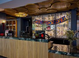 Dali Hôtel Perpignan - Restaurant，位于佩皮尼昂的酒店