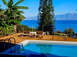 Cozy Romantic Studio with Pool & Sea View Rastoni，位于梅里逊的酒店