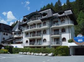 Résidence Le Cristal Apartments，位于夏蒙尼-勃朗峰的酒店