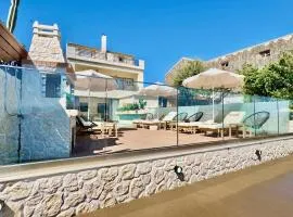 Beachfront Villa Anatoli Sidari with private heated pool by DadoVillas