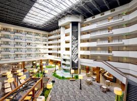 DoubleTree by Hilton Davenport，位于达文波特的酒店