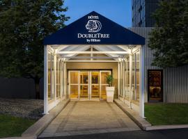 Doubletree By Hilton Pointe Claire Montreal Airport West，位于潘特克莱尔的酒店