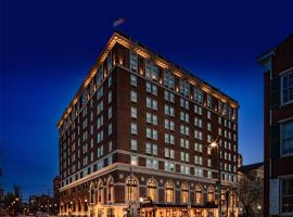 The Yorktowne Hotel, Tapestry Collection by Hilton，位于约克的酒店