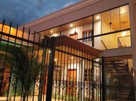 Slan Ville Hotel，位于Chapadão do Sul的酒店