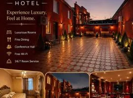 Red Family Hotel
