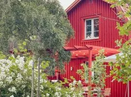 Red Farmhouse With Village Charm In Kåddis