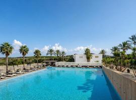 Hotiday Otranto Baia Resort，位于奥特朗托的酒店
