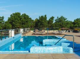 Hotel Juvena Wellness & SPA，位于米泽德沃兹的酒店