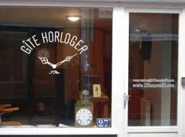 10 heures 10, l'appartement de l'horloger