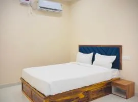 The sea Glimmer Beach Resort