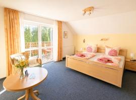 Urlaubsmagie - Ferienwohnung Lichtblick - direkt am Wanderweg，位于塞布尼茨的酒店