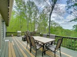 'Mountain View' Home Near Dale Hollow Lake Fun!