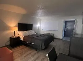Skylite Inn