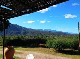 Cabañas Altos del Velazco，位于拉里奥哈的酒店