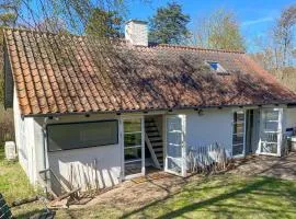Awesome Home In Tisvildeleje With Wifi