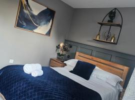 The Old Talbot Rooms Milton Keynes Towcester，位于Potterspury的酒店