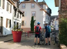 Appart 2' Gare-Hyper Centre- 3 chbres- Vélos et sportifs welcome- calme