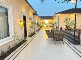 Rama Retreat Luxury Cottages，位于Ayodhya的酒店