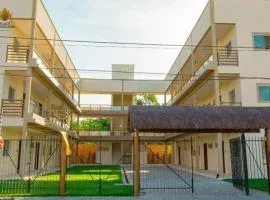 Apartamento no Village Massagueira Condomínio
