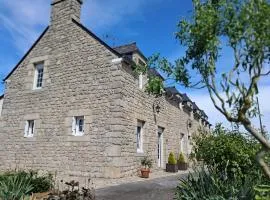 chambre d'hôtes avec petit déjeuner compris à Mégrit