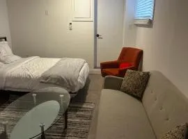 Lakeside Haven suite