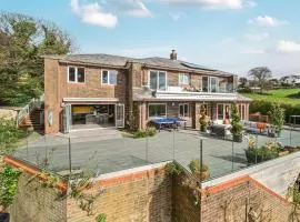 Torbrook House Instow Fantastic Estuary Views, Sun Deck & 5 Bedrooms