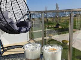 Zen Studio Olimp Poolside，位于奥林普的酒店