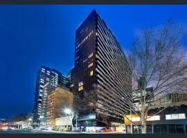 弗林德斯灵气公寓