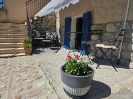 Aurelia Verdon，位于Angles的酒店