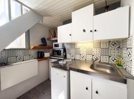 Studio Cosy au centre de Chatelguyon，位于沙泰勒吉永的酒店