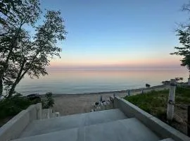 Great Lakes Resort - Master Suite - Suite 12