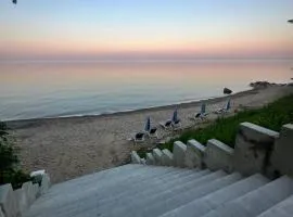 Great Lakes Resort - Big House - Suite 14