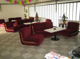 Borova Gora Hotel，位于佩什泰拉的酒店