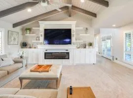 Poolside Escape w/ Hot Tub! 8 Mi to Dtwn Modesto