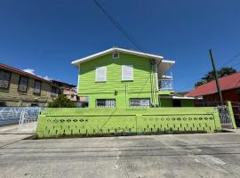 McKay's Hostel Bed & Bath，位于伯利兹城的酒店