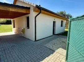 Tiny house, renowned location, 20 minutes from Prague
