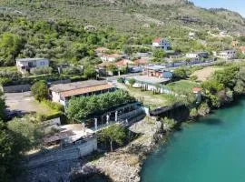 Ergi Riverside Villas