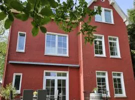 Rote Villa Lagom