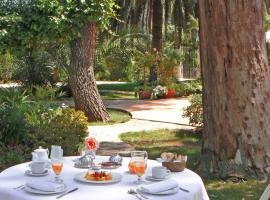 Hotel la Falconera，位于甘迪亚的酒店