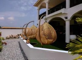 Wellbeing hide away