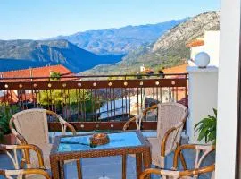 Arachova Boka's House with View