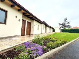 Apartamentos COTTAGE
