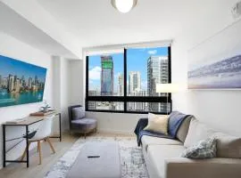 Downtown Miami Stay with Pool and Fitness Center