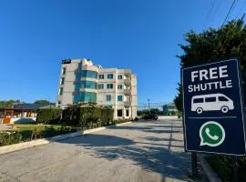 Aerostay hotel 1 km from airport