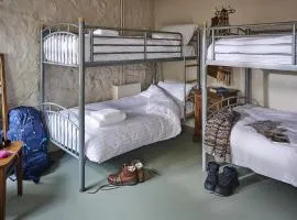 Drewe Arms Bunk Rooms