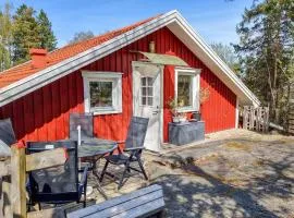 Awesome Home In Uddevalla With Sauna