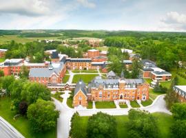 主教大学酒店，位于舍布鲁克的酒店