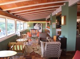 Hotel Cadaqués1962 by Fimedhotels，位于卡达克斯的酒店
