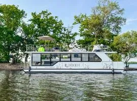 Pet Friendly Ship In Havelsee Ot Kützkow